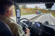 Renault Trucks E-Tech T 780 driving