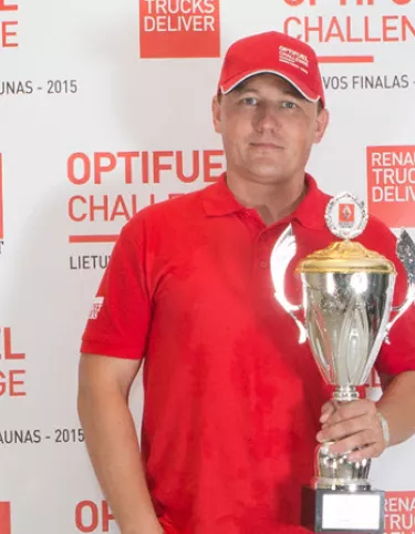 OPTIFUEL CHALLENGE 2015: LIETUVAI TARPTAUTINIAME VARŽYBŲ FINALE ATSTOVAUS VYTAUTAS LUOTĖ