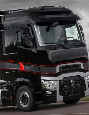 „RENAULT TRUCKS“ PRISTATĖ „T SERIES HIGH EDITION“