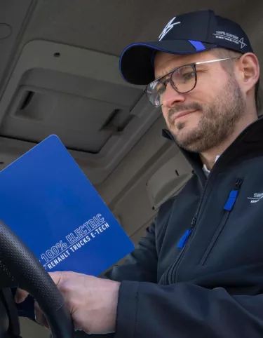 Renault Trucks E-Tech Driver